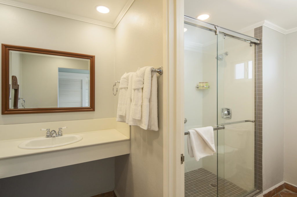 The Dagger Log (Double Room) - Regular